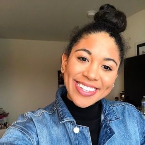 Meet your Posher, Bailey